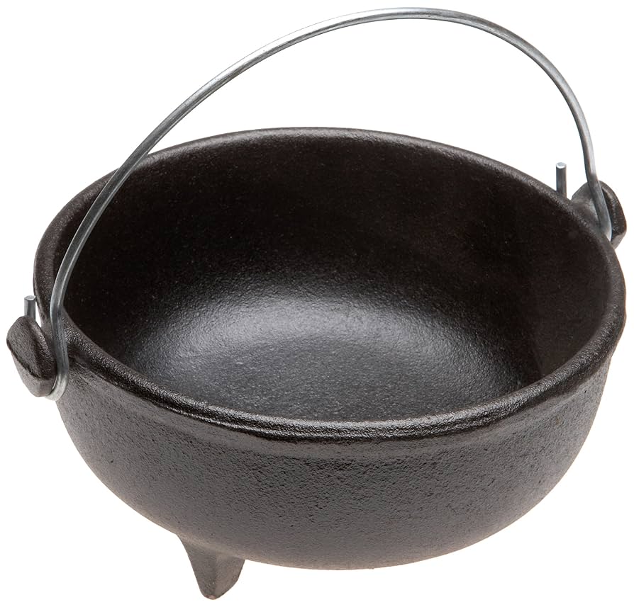 Amazon.com: Old Mountain Pre Seasoned Ol' Iron Kettle, 6